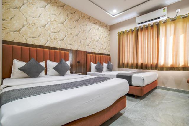 Hotel Miracle 2Km From Mahakal Temple Ujjain Eksteriør billede